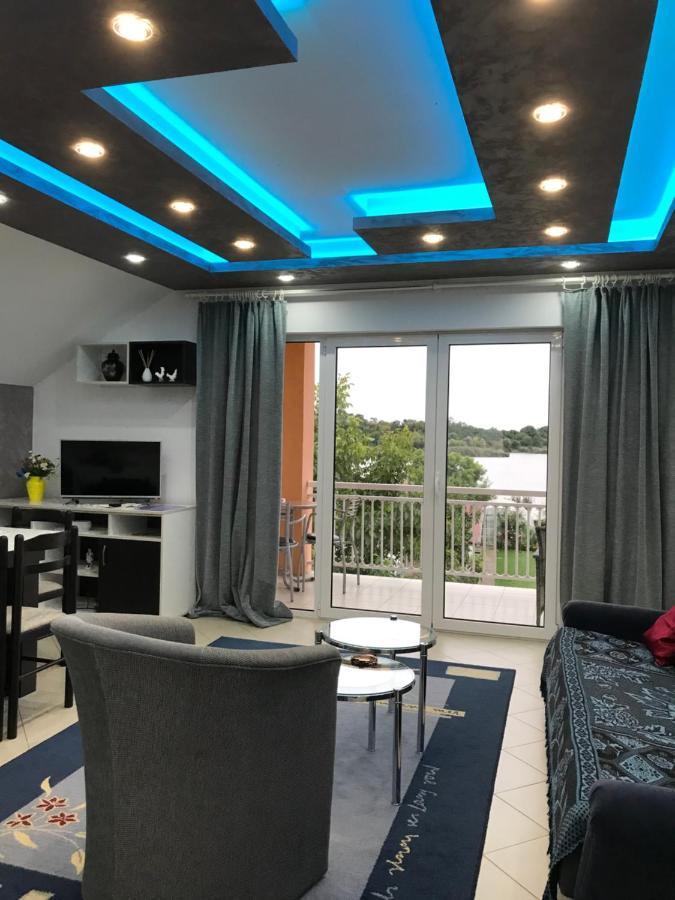 Deliblato Guesthouse Rebel מראה חיצוני תמונה