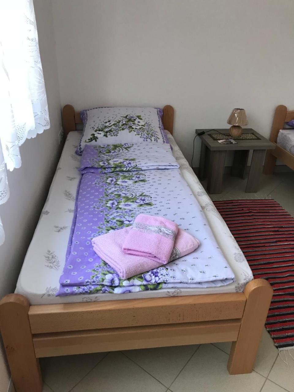 Deliblato Guesthouse Rebel מראה חיצוני תמונה