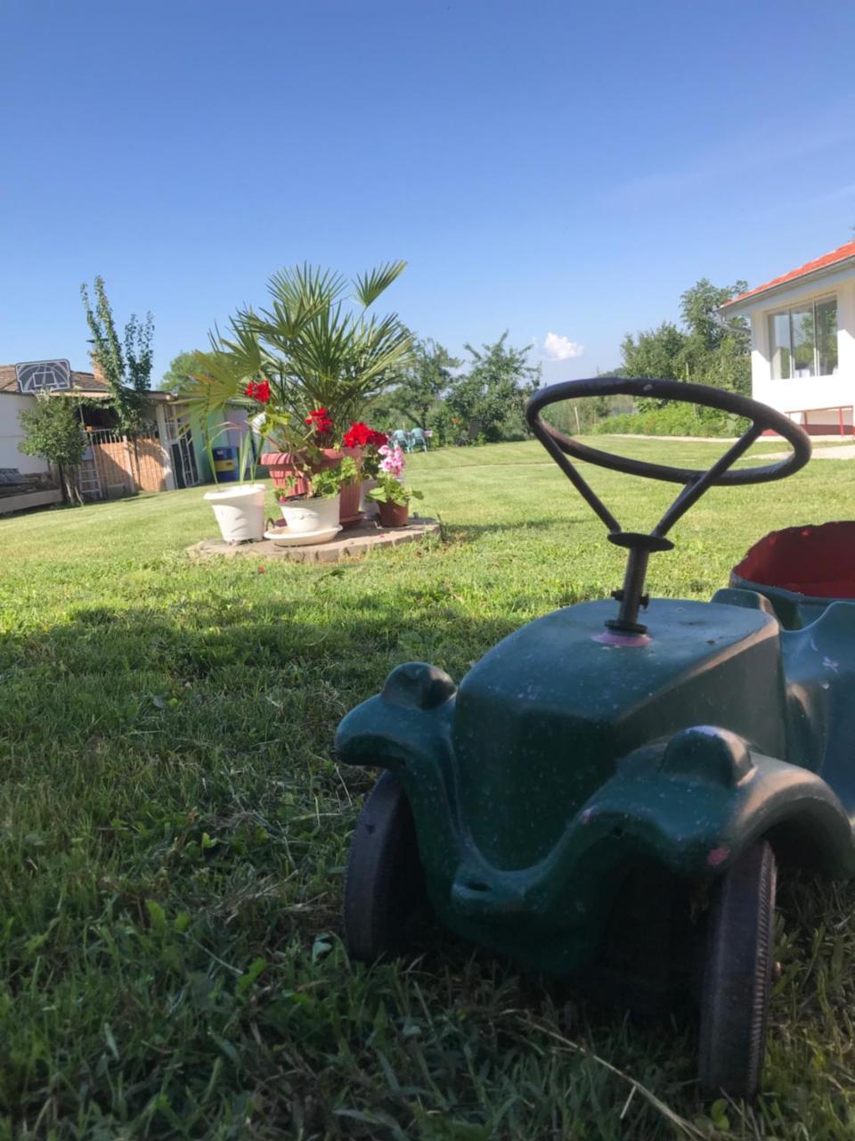 Deliblato Guesthouse Rebel מראה חיצוני תמונה