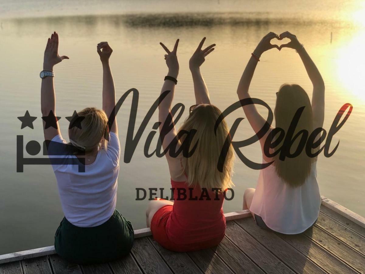 Deliblato Guesthouse Rebel מראה חיצוני תמונה